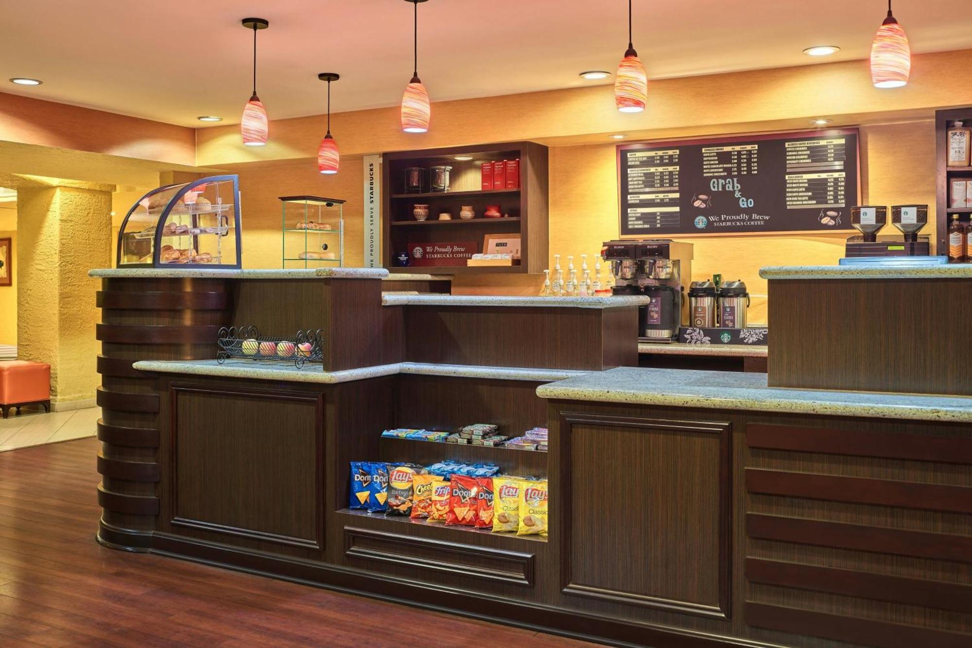 Sheraton Tucson Hotel & Suites Экстерьер фото